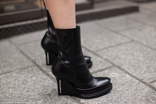 Chọn boots xinh theo d&aacute;ng người bạn 23