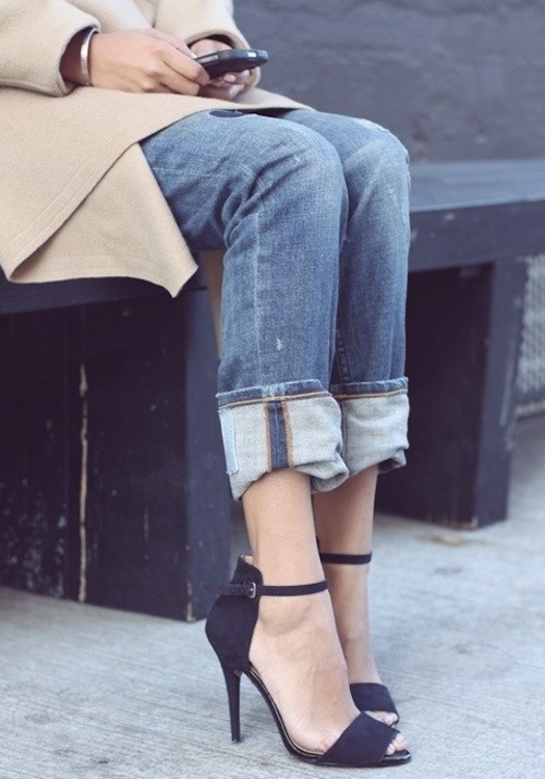 4 cách để gợi cảm ngay tức thì với quần jeans 2 4 cách để gợi cảm ngay tức thì với quần jeans 2