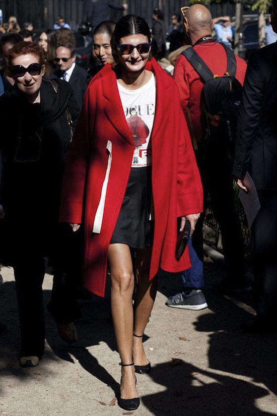 Street style đa sắc màu bên lề Paris Fashion Week