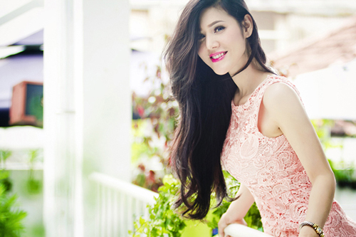 Những mỹ nữ Việt mới nổi đã mắc lỗi phong cách 21 Những mỹ nữ Việt mới nổi đã mắc lỗi phong cách 21