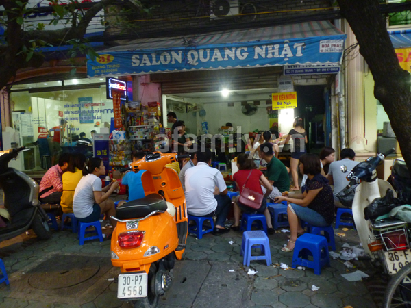 Điểm danh những món ngon khó cưỡng phố Quang Trung