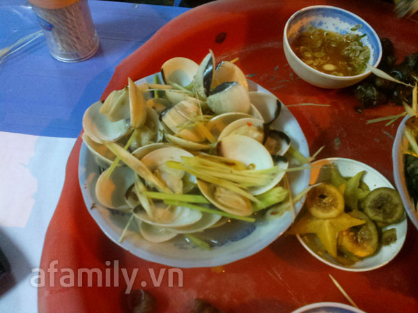 Một vòng món ngon khu vực Chùa Láng