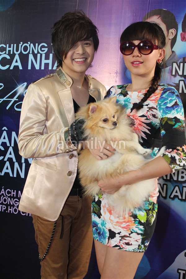 ba-bau-pham-quynh-anh-cung-me-di-xem-ca-nhac