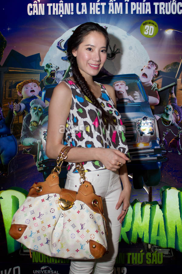 Mẹ con Thanh Th&uacute;y 