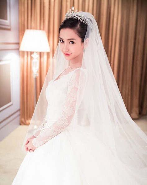 Đám cưới xa hoa cả nghìn tỷ đồng của sao Hoa ngữ
