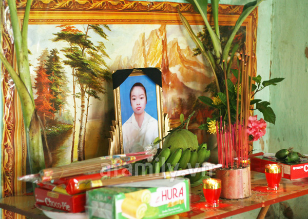 Đắng l&ograve;ng người cha bị 