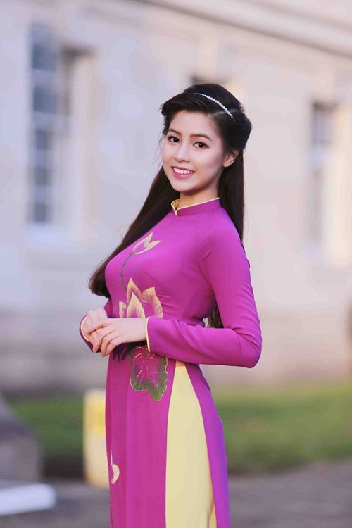 nu thac sy co guong mat dep nhu pham huong, elly tran hinh anh 9