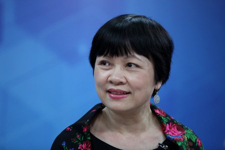 dan ong viet dang tro nen bao luc, luoi bieng va vo dung? hinh anh 2