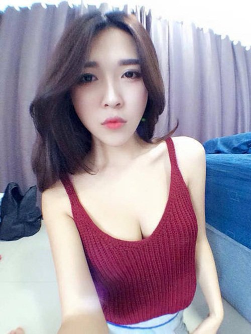 hot girl malaysia ban do choi nguoi lon sieu xinh dep hinh anh 3