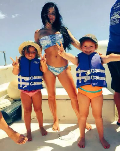 Nàng béo Ariel Winter đã có một màn đáp trả vô cùng cứng khi bị chê bai về ngoại hình - Ảnh 7. Nàng béo Ariel Winter đã có một màn đáp trả vô cùng cứng khi bị chê bai về ngoại hình - Ảnh 7.