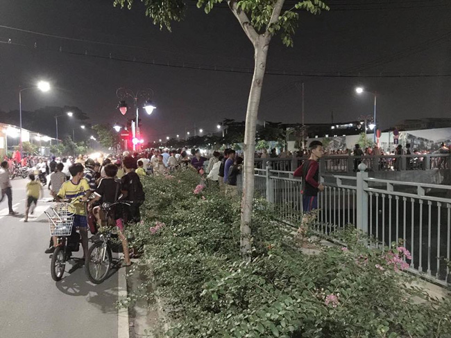 7h tối, dân mạng ùn ùn kéo ra kênh Tân Hóa vì status tự thiêu gây sốc của 1 thanh niên - Ảnh 3.