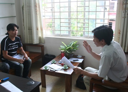 Nghi &aacute;n mất con: B&aacute;c sĩ &ldquo;phong b&igrave;&rdquo; cho sản phụ
