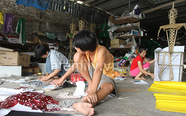 Sôi sục làng vàng mã phục vụ Rằm tháng bảy