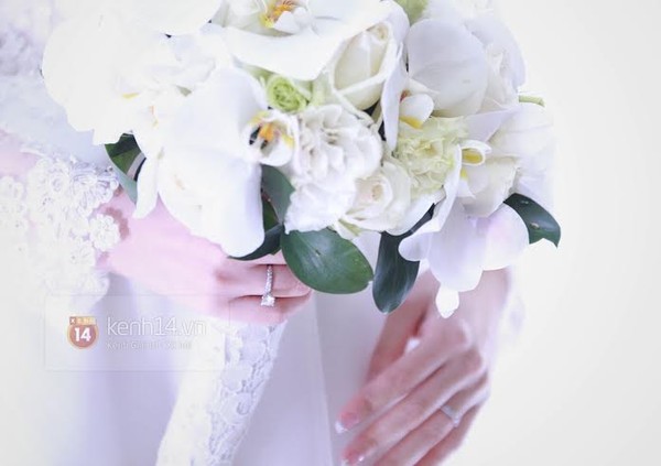 Tâm Tít rơi nước mắt vì xúc động trước khi về nhà chồng 25 Tâm Tít rơi nước mắt vì xúc động trước khi về nhà chồng 25