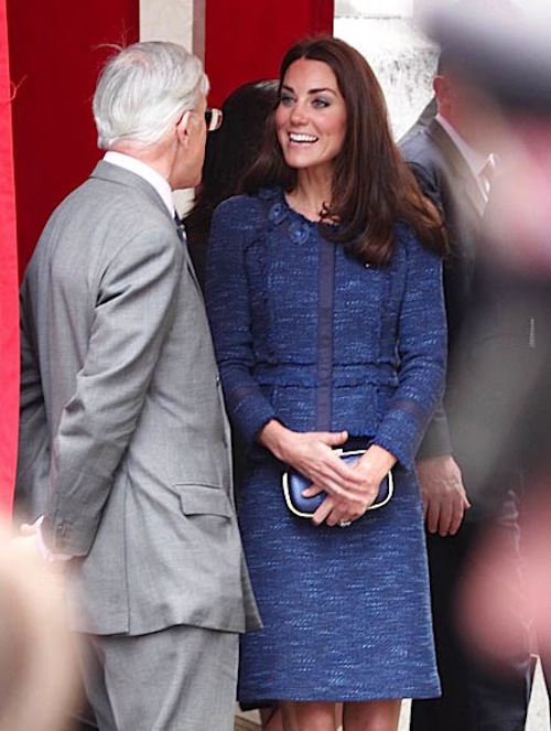 Khám phá BST túi/clutch giản dị của Kate Middleton 11