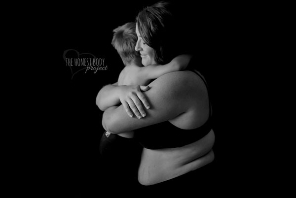 Bộ ảnh khiến các bà mẹ thêm yêu quý cơ thể mình hơn