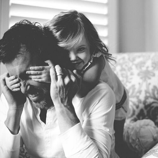 Lặng người trước những bức ảnh về tình yêu giữa bố và con gái