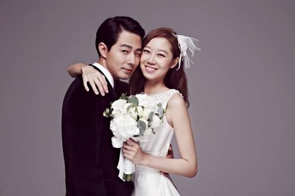 Jo In Sung và Gong Hyo Jin bị nghi lộ bằng chứng hẹn hò 2