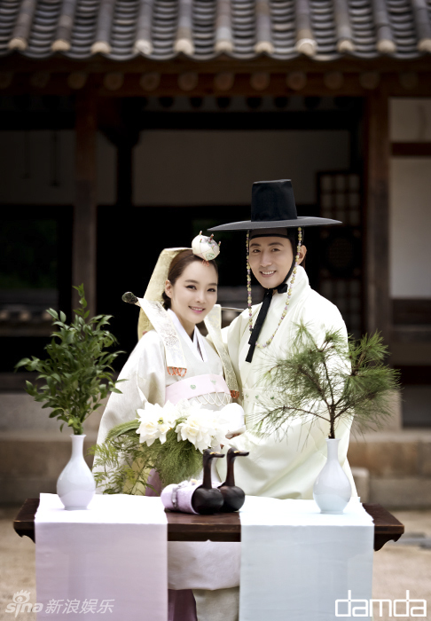 Chae Rim đẹp cổ điển trong bộ ảnh cưới truyền thống 1