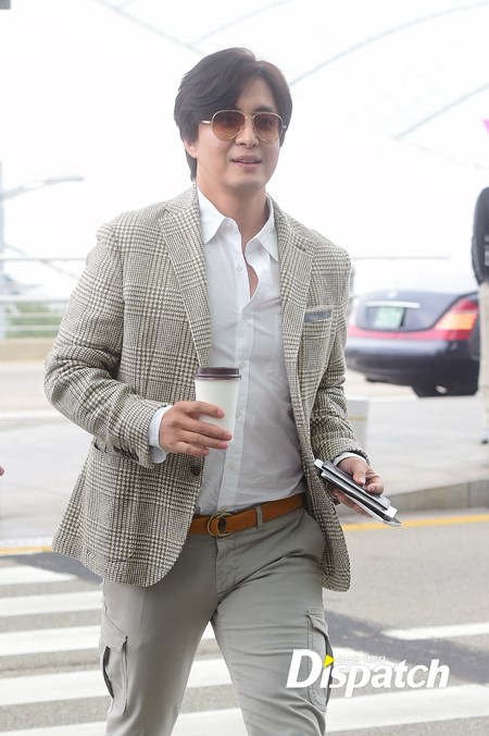 Bae Yong Joon xuất hiện béo tròn sau scandal  5