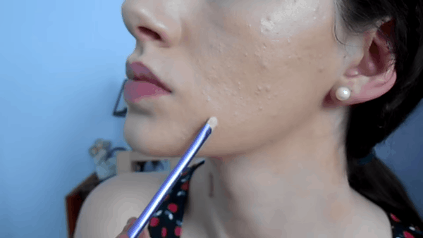 trang điểm che mụn trang điểm che mụn