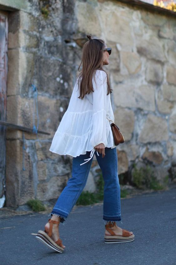Những biến tấu độc đáo cho jeans lửng tạo nên phong cách của bạn Những biến tấu độc đáo cho jeans lửng tạo nên phong cách của bạn