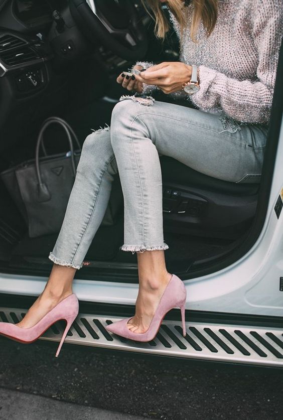 NO ANKLE STRAPS NO ANKLE STRAPS