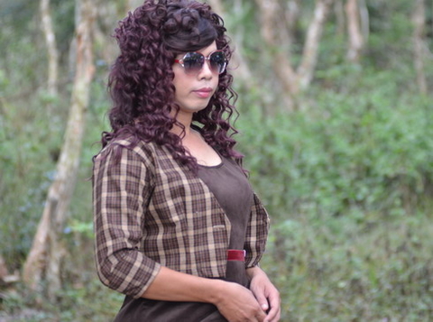 Bốn Bốn