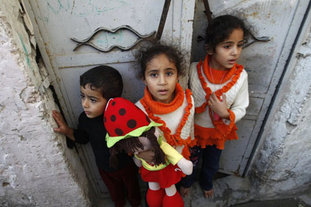 Xúc động hình ảnh trẻ em giữa làn đạn Israel - Gaza 2