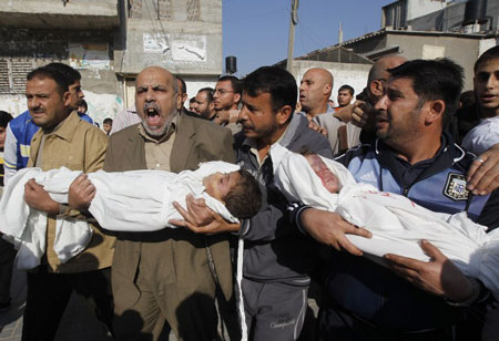 Xúc động hình ảnh trẻ em giữa làn đạn Israel - Gaza 4