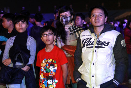 Lần đầu ti&ecirc;n r&otilde; mặt chồng danh h&agrave;i V&acirc;n Dung 4