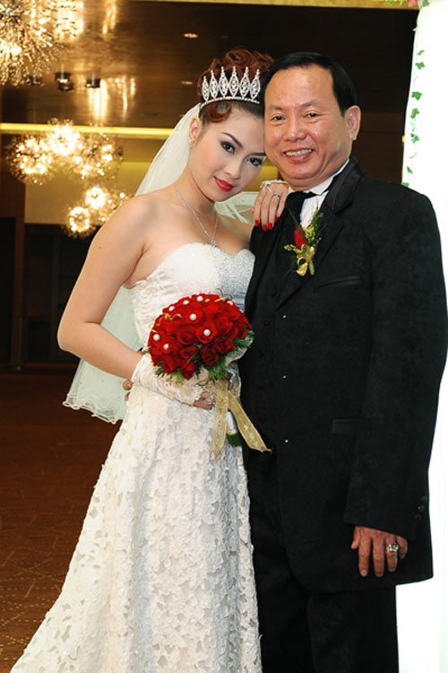 Mỹ nh&acirc;n Việt lấy chồng gi&agrave;: Mỗi người một phận 5