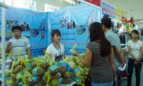 Hàng TQ vẫn tràn vào hội chợ hàng Việt 3