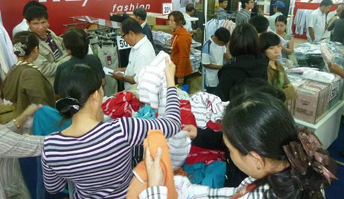 Hàng TQ vẫn tràn vào hội chợ hàng Việt 2