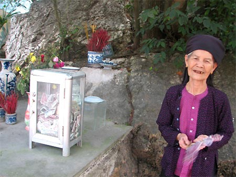 Kỳ b&iacute; trấn yểm bằng oan hồn trinh nữ ở Việt Nam 3