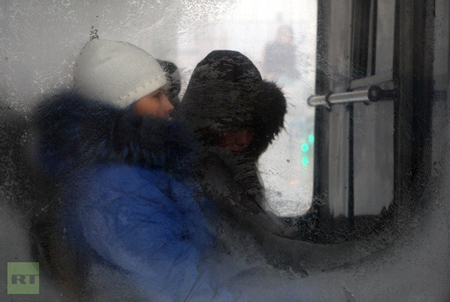 Chùm ảnh đáng sợ về giá lạnh bất thường khiến 123 người thiệt mạng 18