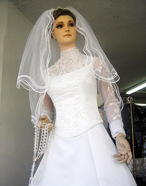 Bí ẩn "xác ướp trinh nữ" mặc váy cưới suốt 8 thập kỷ 2