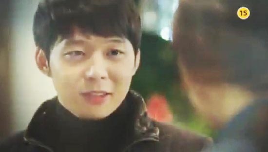 I Miss You: Harry sẵn s&agrave;ng tr&ugrave;ng ph&ugrave;ng mẹ ruột 3