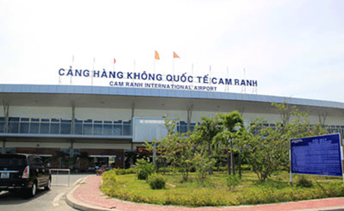 Sân bay Cam Ranh bán bánh hamburger đắt nhất thế giới 1