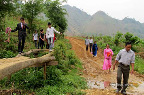 Những màn rước dâu 