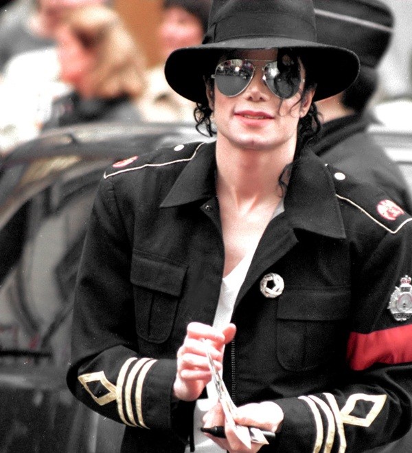 Michael Jackson chi 734 tỷ để “xâm hại tình dục” 24 bé trai 2