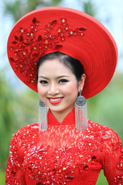 Hoa hậu d&acirc;n tộc: 