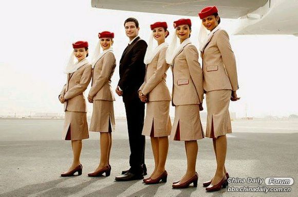 Ngắm vẻ xinh đẹp của các nữ tiếp viên hàng không trên toàn thế giới 40