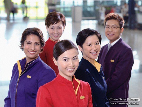 Ngắm vẻ xinh đẹp của các nữ tiếp viên hàng không trên toàn thế giới 26