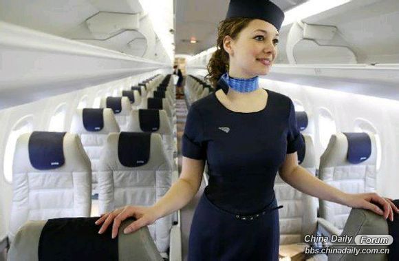 Ngắm vẻ xinh đẹp của các nữ tiếp viên hàng không trên toàn thế giới 38