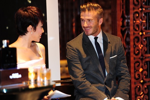 David Beckham ca ngợi T&oacute;c Ti&ecirc;n tr&ecirc;n facebook c&aacute; nh&acirc;n  6