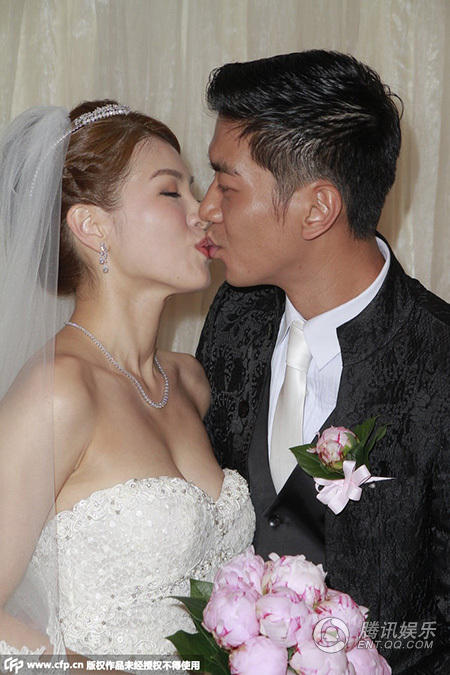 Nam vương TVB cưới vợ triệu phú 5