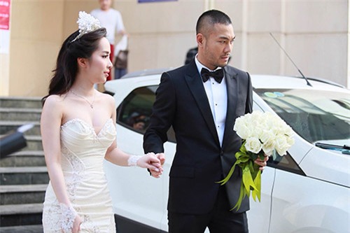 Doãn Tuấn - Quỳnh Nga di chuyển tới địa điểm tổ chức tiệc cưới 28