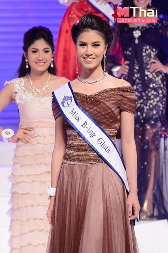 Hoa hậu Thái Lan 2014 bị chê thông minh nhưng kém sắc 10