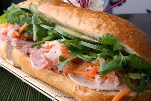 10 loại nhân bánh mì yêu thích của người Sài Gòn 8